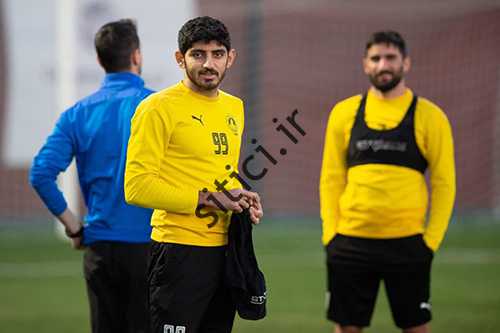 فرش قرمز پرسپولیس و استقلال برای بازگشت ستاره ها